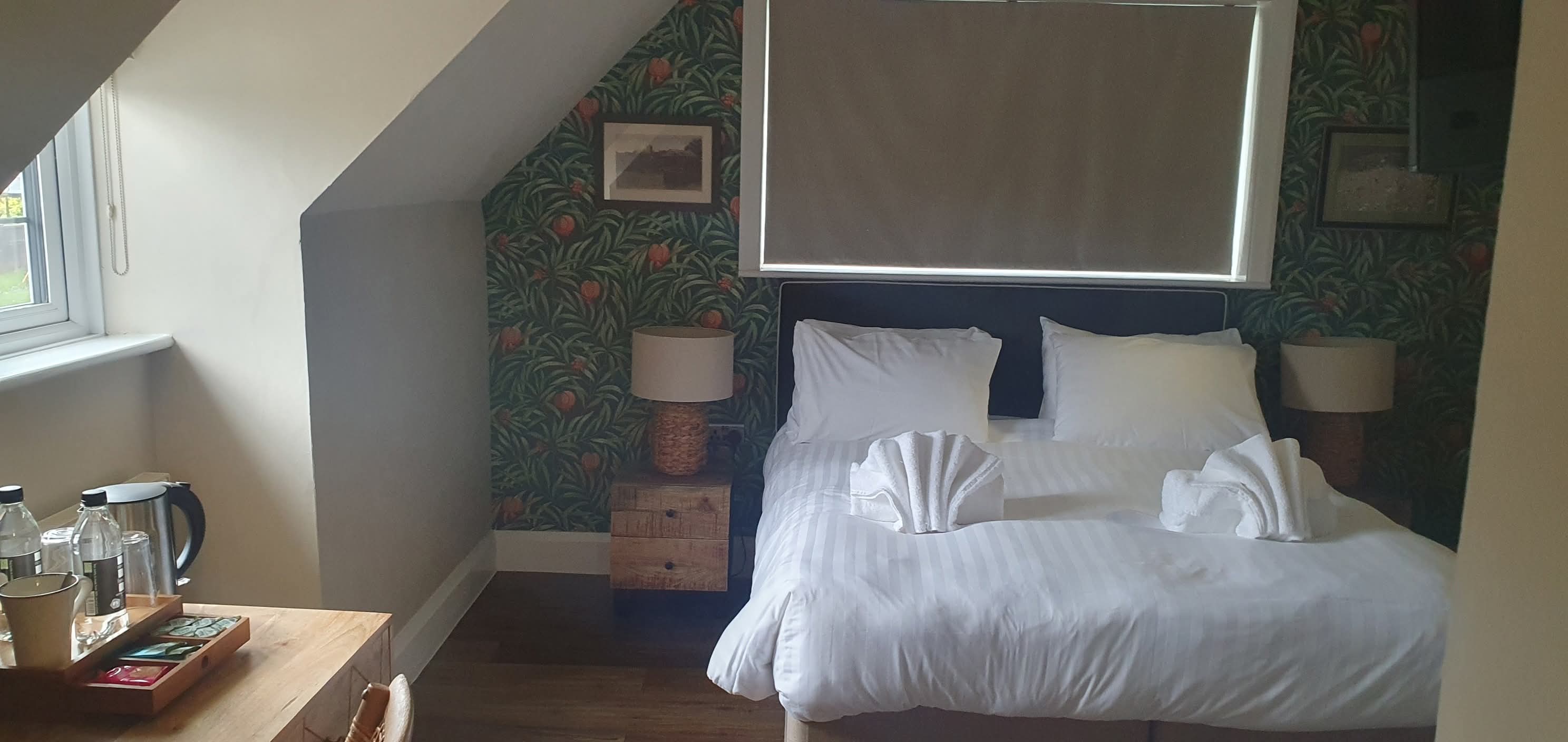 The Fighting Cocks Pub